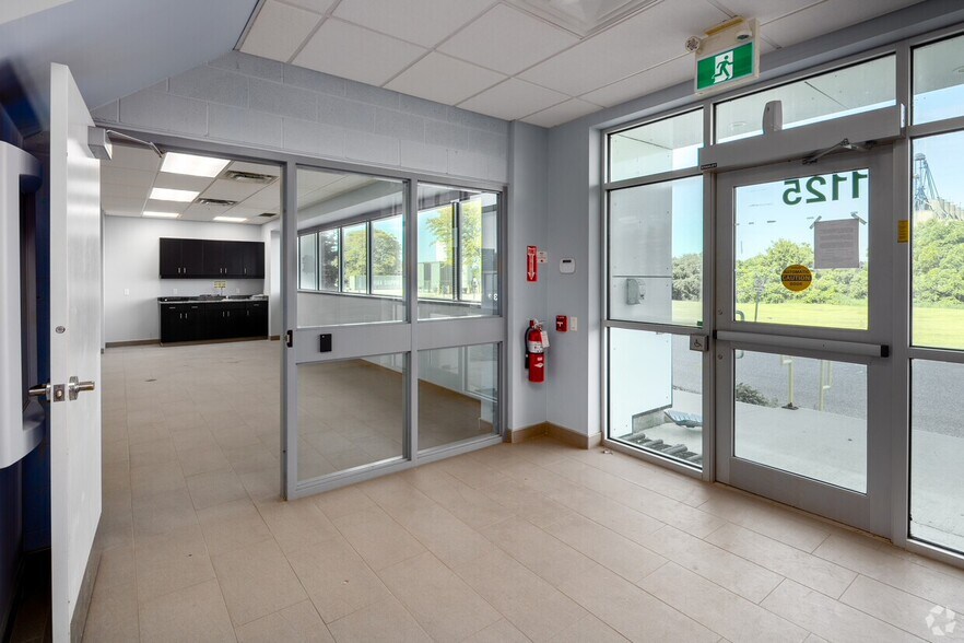 516 John St N, Aylmer, ON en alquiler - Foto del interior - Imagen 3 de 29