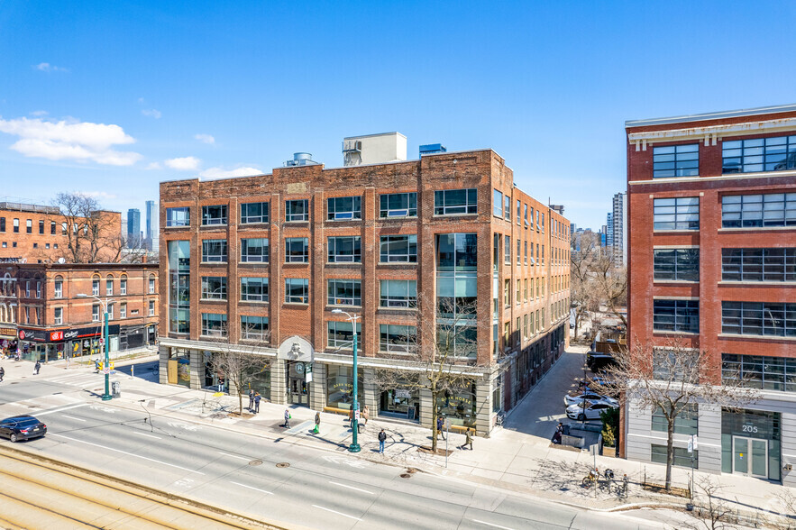 215 Spadina Ave, Toronto, ON en alquiler - Foto del edificio - Imagen 3 de 22