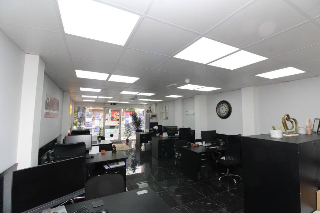 129 High St, London en alquiler Foto del edificio- Imagen 1 de 2