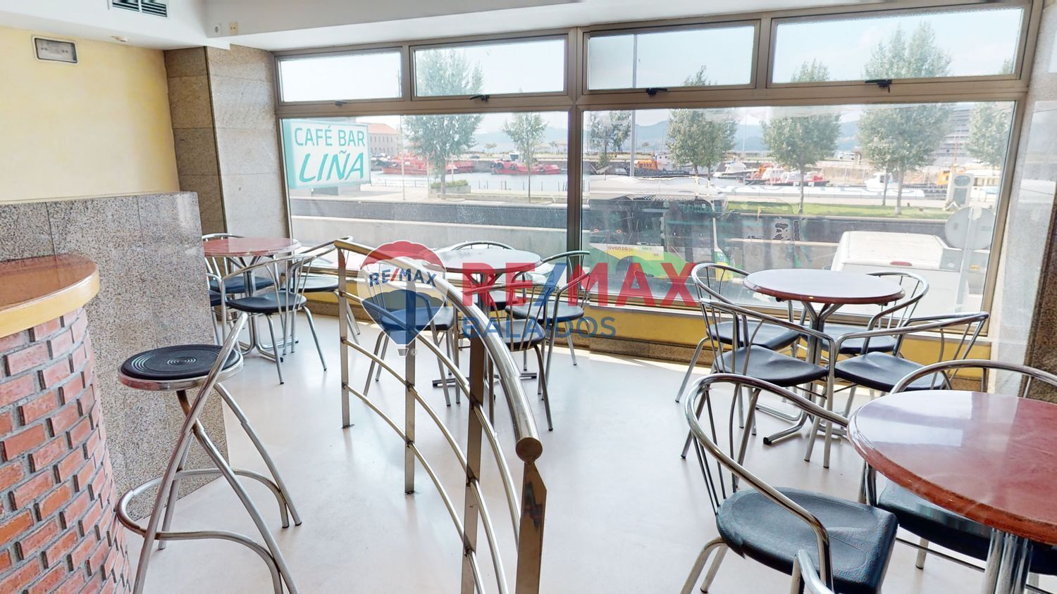 Local en Vigo, Pontevedra en venta Foto del edificio- Imagen 1 de 34