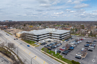 1300 Higgins Rd, Park Ridge, IL - VISTA AÉREA  vista de mapa