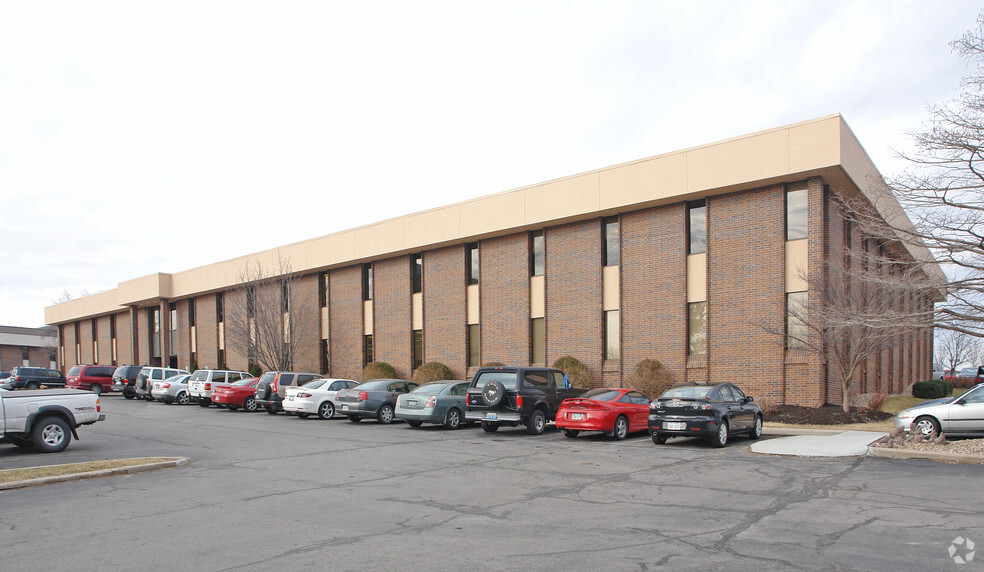 10500 Barkley St, Overland Park, KS en alquiler - Foto del edificio - Imagen 2 de 17