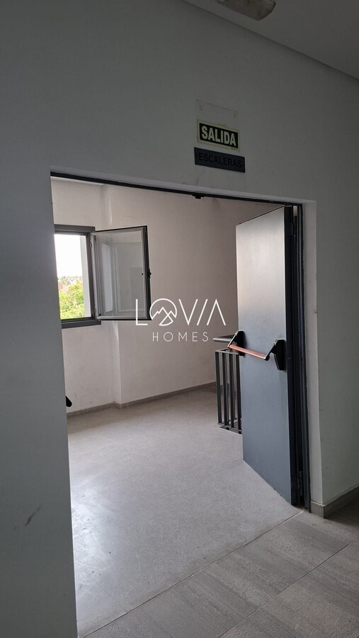 Rivas-Vaciamadrid, MAD 28522 - Unidad 4 - - Foto del interior - Image 1 of 5