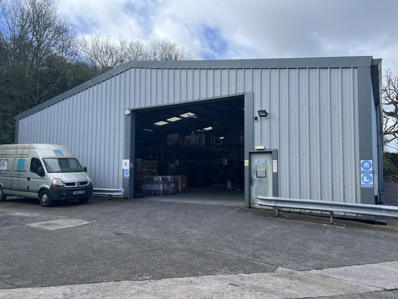 Wells Rd, Glastonbury en alquiler - Foto del edificio - Imagen 1 de 3