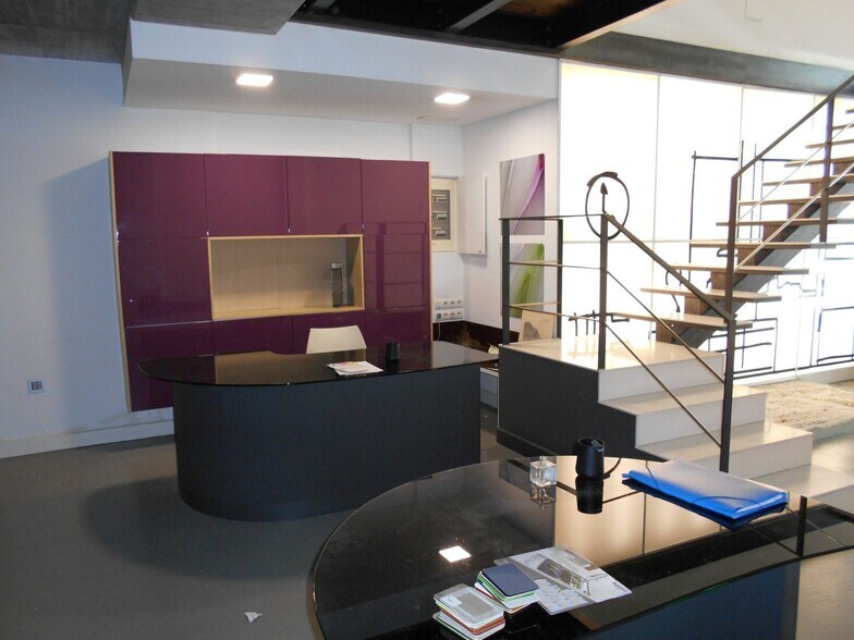 Local en A Coruña, La Coruna en venta - Foto del interior - Imagen 2 de 22