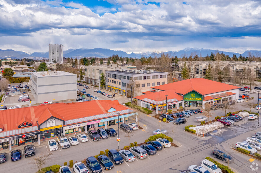 10172 152A St, Surrey, BC en alquiler - Foto del edificio - Imagen 3 de 3