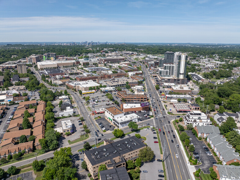 4121 Hillsboro Pike, Nashville, TN en alquiler - Foto del edificio - Imagen 3 de 5