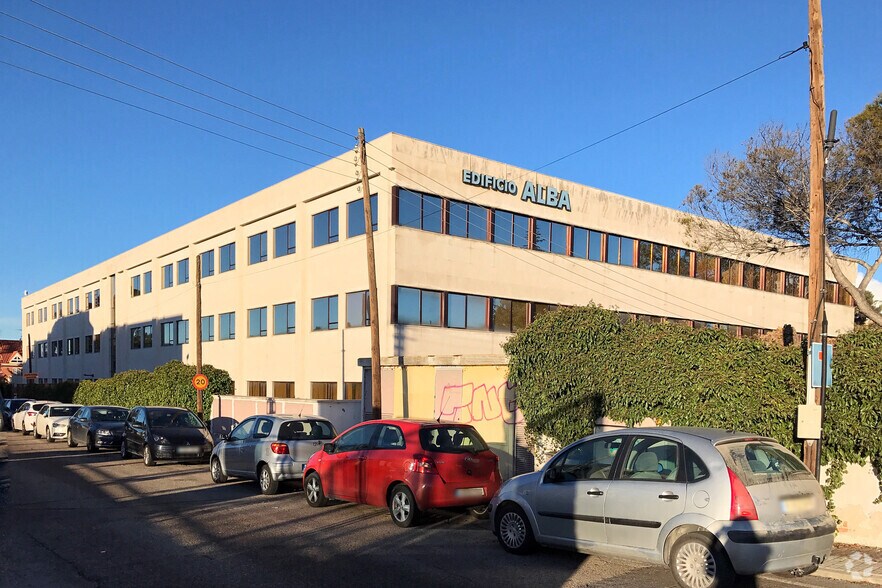 Calle Rosa de Lima, 1 A, Las Rozas de Madrid, Madrid en alquiler - Foto del edificio - Imagen 2 de 7