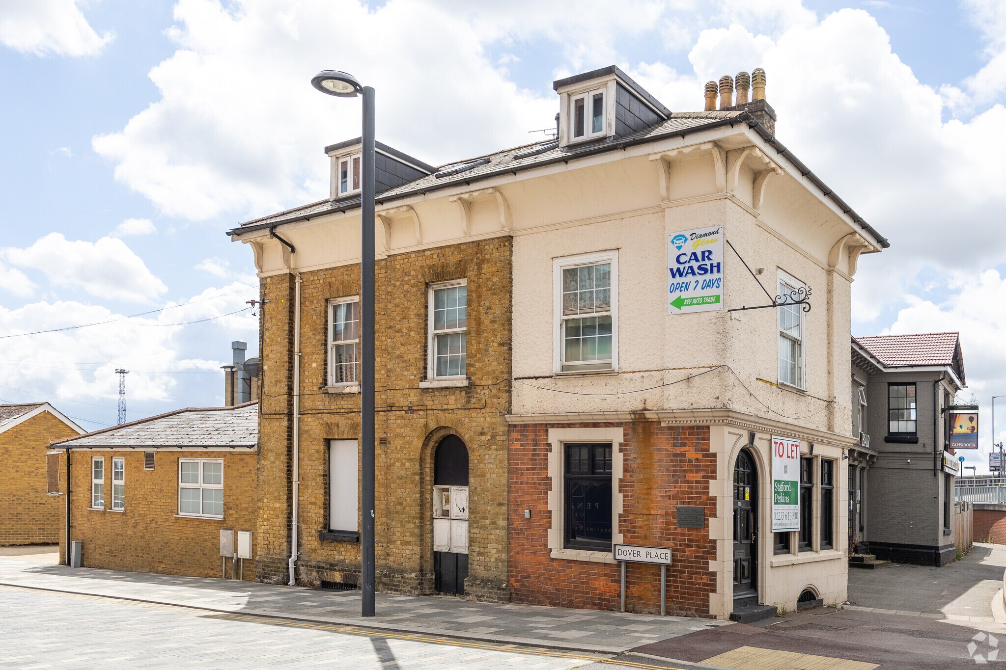 115 Station Rd, Ashford en alquiler Foto principal- Imagen 1 de 4