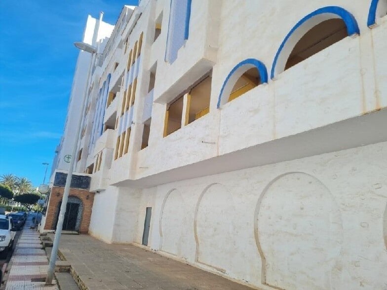 Calle Mar Egeo, 1, Roquetas de Mar, Almería en venta - Foto del edificio - Imagen 2 de 6