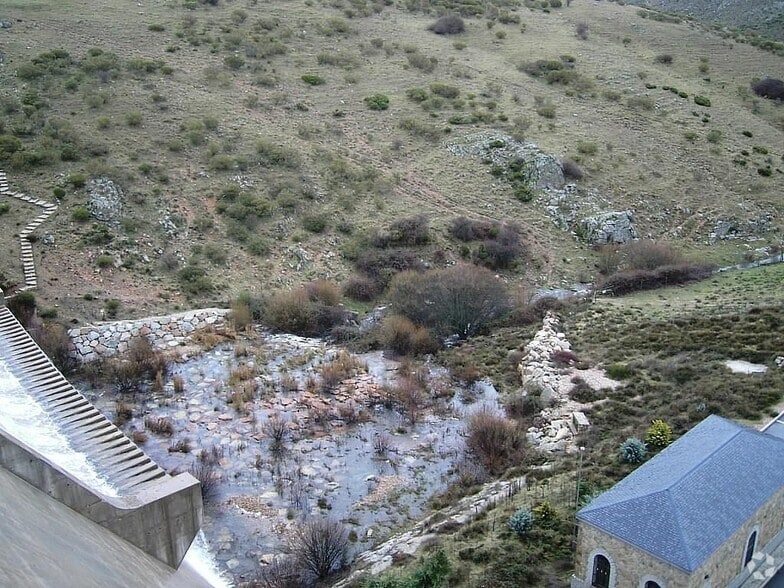 Terreno en Peguerinos, Ávila en venta - Foto principal - Imagen 1 de 8