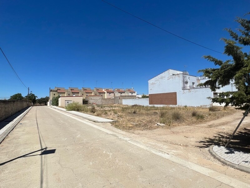 Terreno en Mirandilla en venta Foto del edificio- Imagen 1 de 14