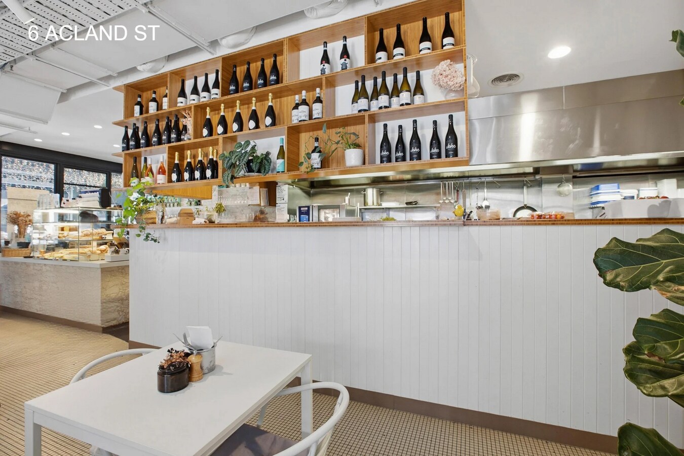 2-6 Acland St, St Kilda, VIC 3182 - Unidad 6 - - Foto del interior - Image 1 of 4