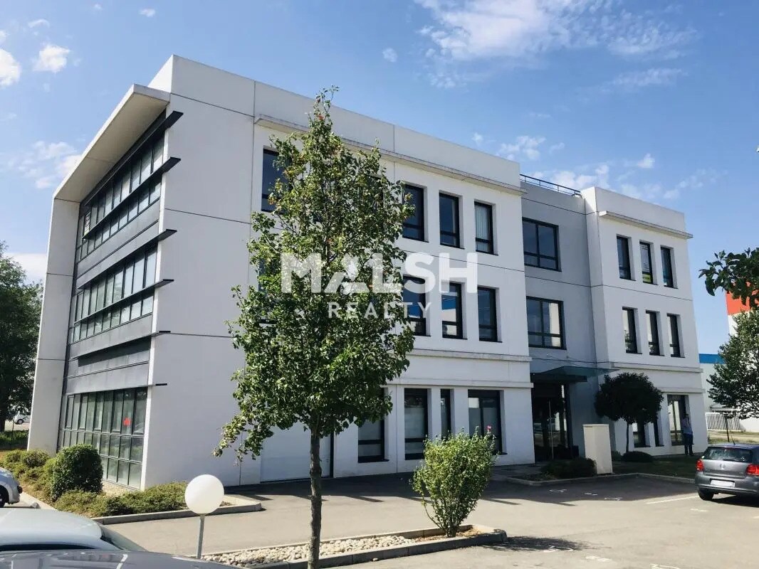 Oficina en Saint-Priest en alquiler Foto del edificio- Imagen 1 de 18