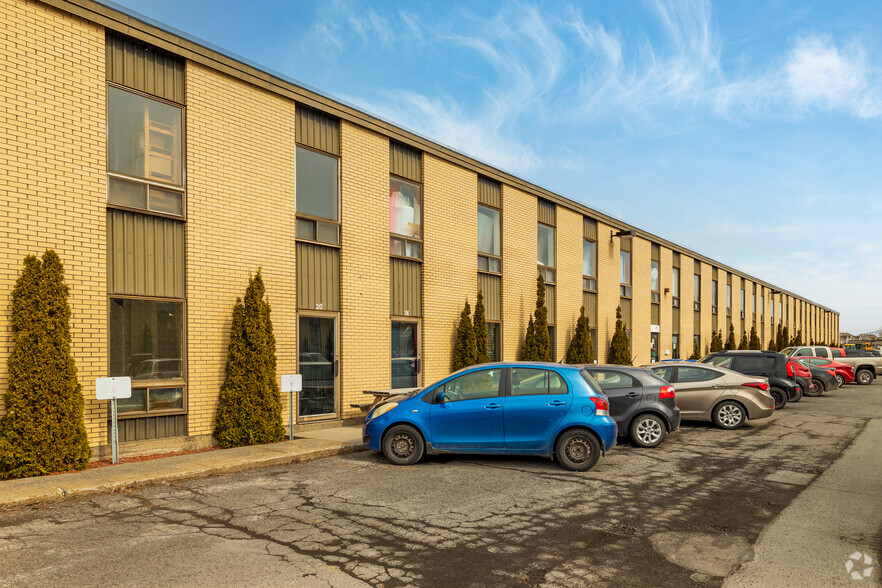 3400 Boul Losch, Longueuil, QC en alquiler - Foto del edificio - Imagen 3 de 4