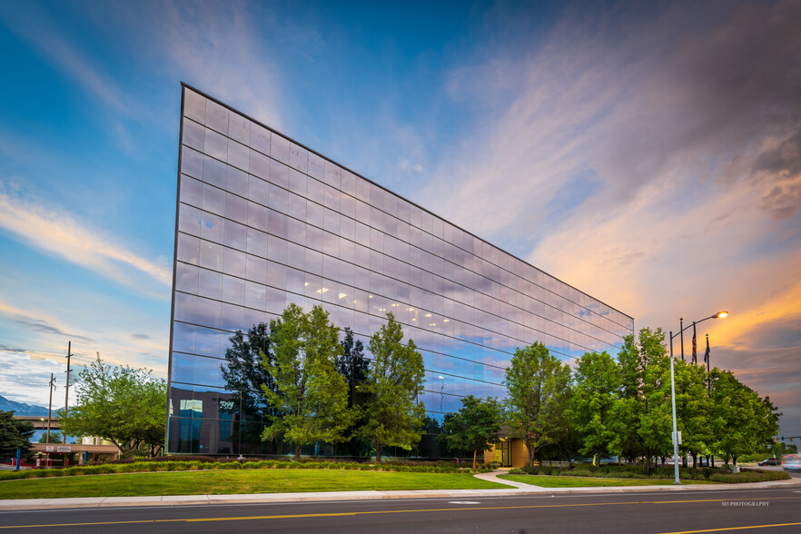 5295 S Commerce Dr, Salt Lake City, UT en alquiler - Foto del edificio - Imagen 1 de 10