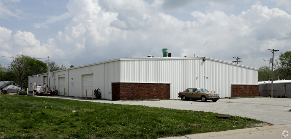 4332-4338 Bridgeton Industrial Dr, Bridgeton, MO en alquiler - Foto principal - Imagen 1 de 3