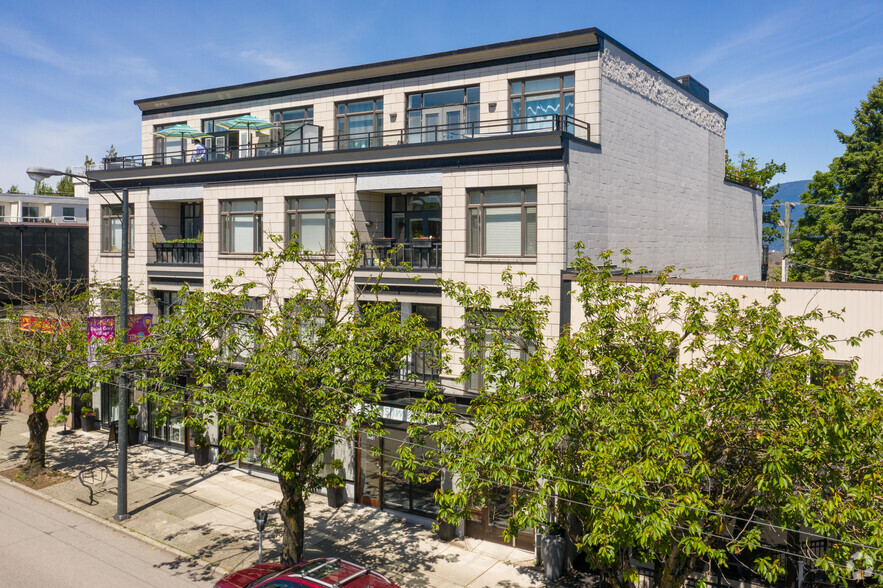 4481-4483 W 10th Ave, Vancouver, BC en venta - Foto principal - Imagen 1 de 6