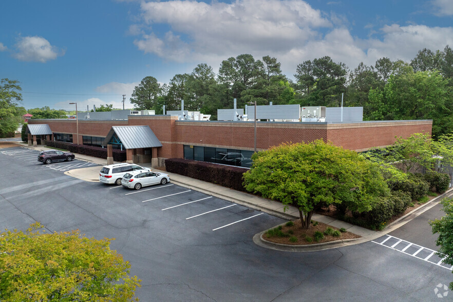 2202 Ellis Rd, Durham, NC en alquiler - Foto del edificio - Imagen 1 de 9