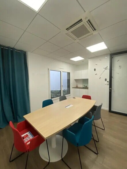 4 Bis Avenue Camille Rousset, Bron en venta - Foto del interior - Imagen 2 de 6