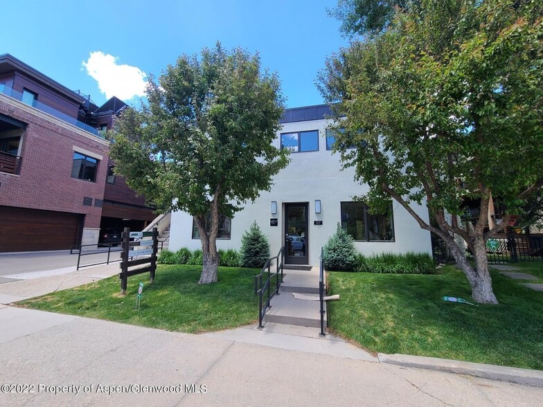 117 S Spring St, Aspen, CO en venta - Foto principal - Imagen 1 de 24