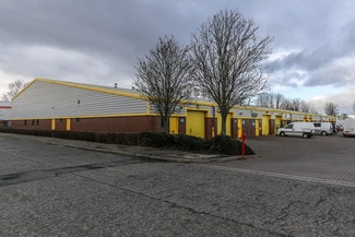 Más detalles de Enterprise Way, Bradford - Nave en alquiler