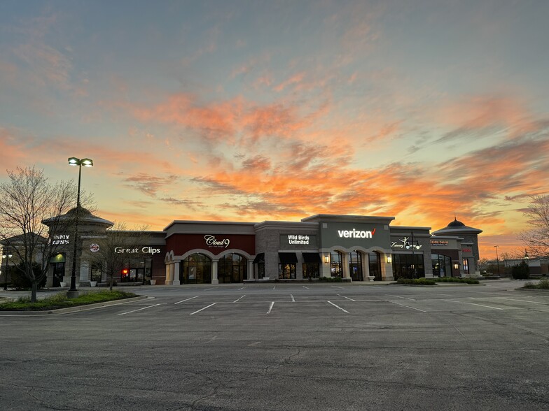 E 146th St, Noblesville, IN en alquiler - Foto del edificio - Imagen 1 de 9