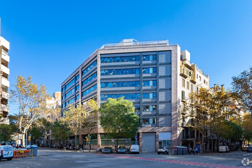 Oficina en Barcelona, Barcelona en alquiler - Foto del edificio - Imagen 2 de 2