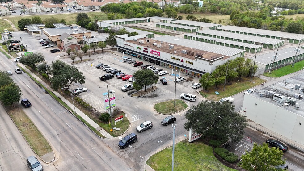 10208 Beechnut St, Houston, TX en alquiler - Foto del edificio - Imagen 1 de 7