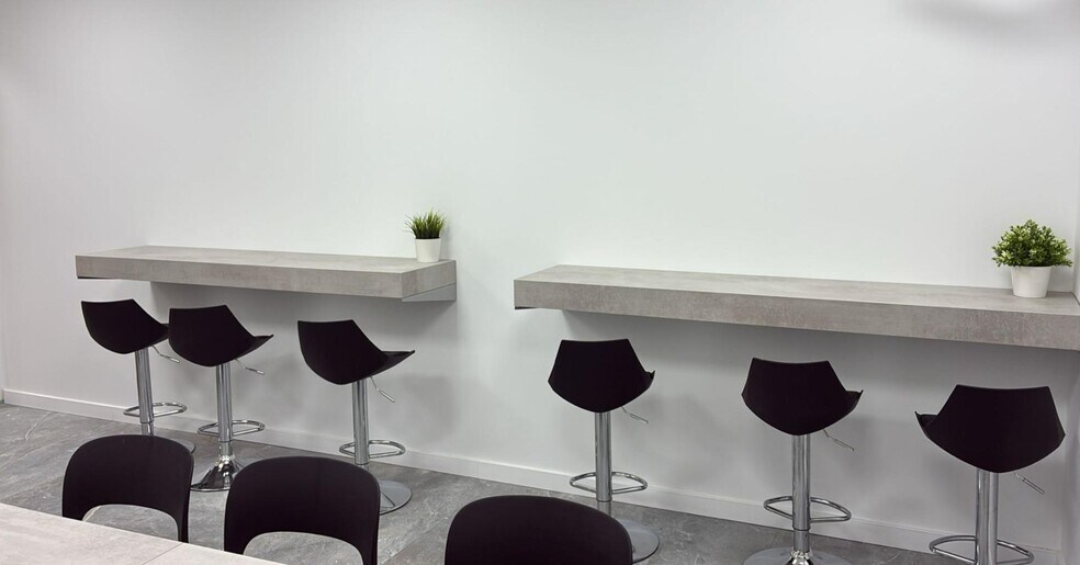 Oficina en València en alquiler - Foto del interior - Imagen 2 de 11