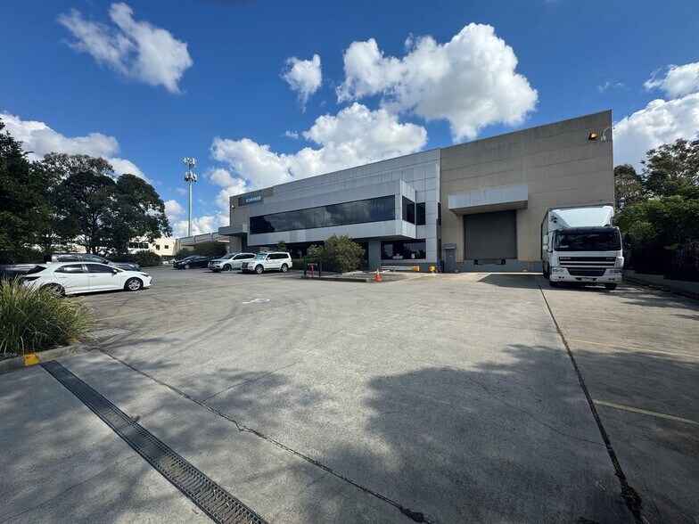 12 Healey Cct, Huntingwood en alquiler - Foto del edificio - Imagen 2 de 5