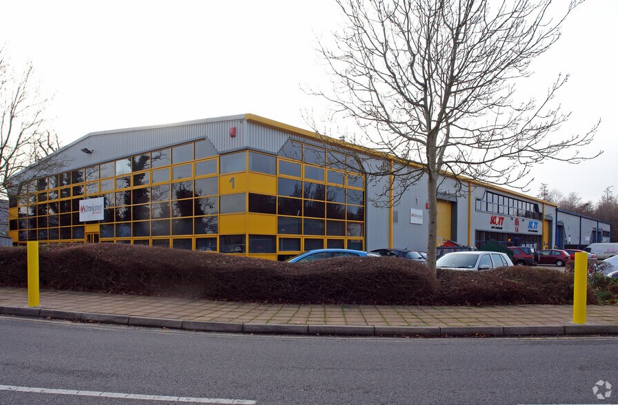 Imberhorne Ln, East Grinstead en alquiler - Foto del edificio - Imagen 2 de 9