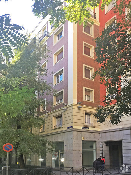 Calle De Rodríguez San Pedro, 5, Madrid, Madrid en alquiler - Foto del edificio - Imagen 2 de 2