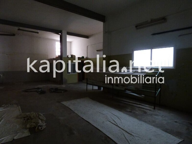 Local en Ontinyent, Valencia en venta - Foto del edificio - Imagen 3 de 4