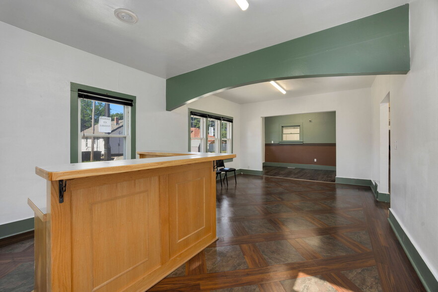 1021 N Lincoln Ave, Loveland, CO en venta - Foto del interior - Imagen 3 de 15