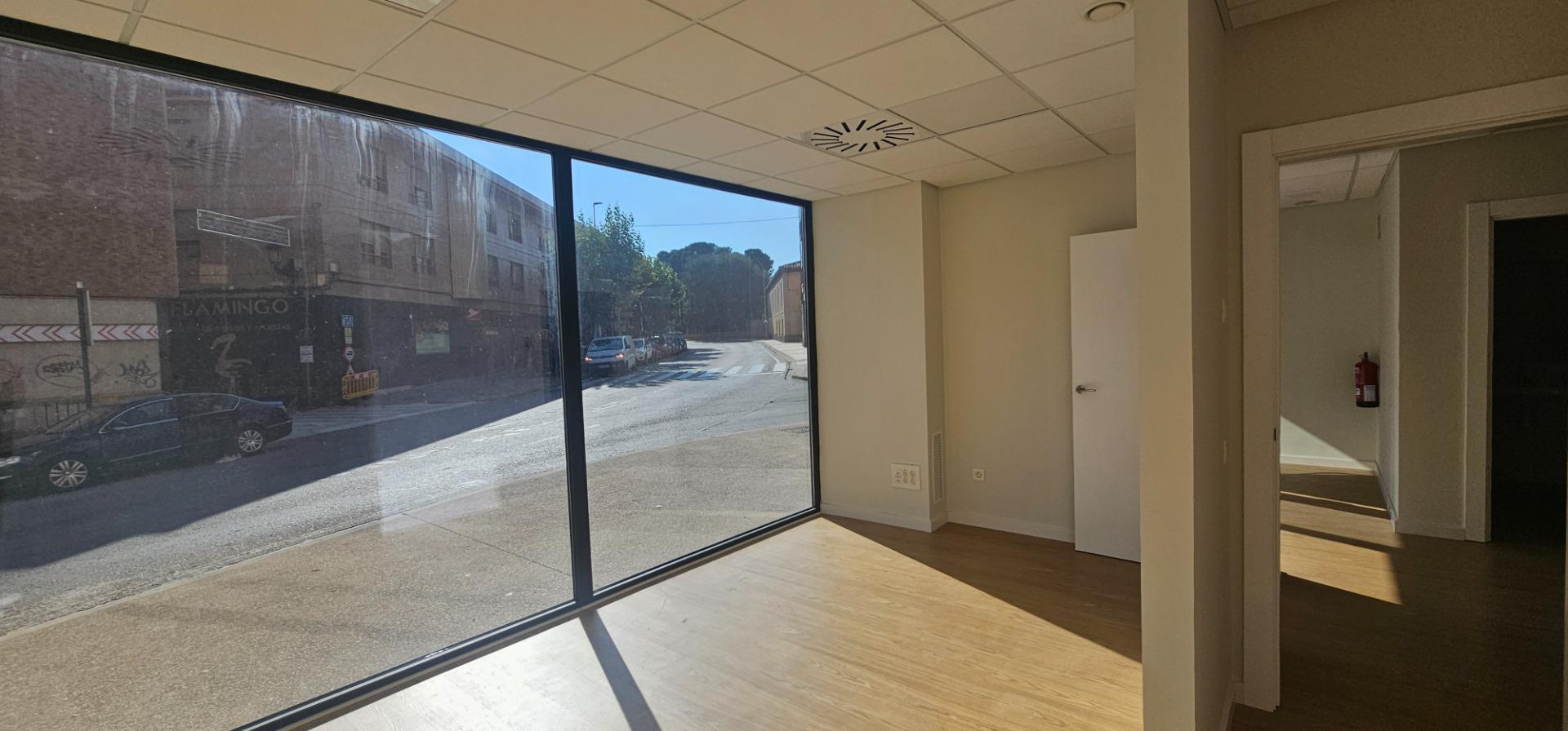 Local en La Almunia de Doña Godina, Zaragoza en venta Foto del interior- Imagen 1 de 17