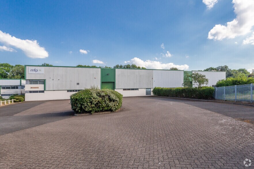 31-32 Lyveden Rd, Northampton en alquiler - Foto del edificio - Imagen 2 de 5