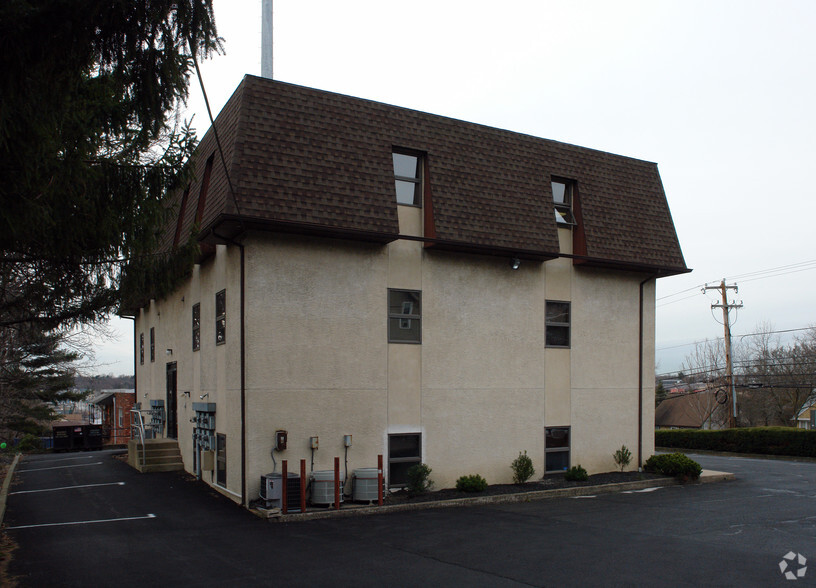 447 W Moreland Rd, Willow Grove, PA en alquiler - Foto del edificio - Imagen 3 de 6