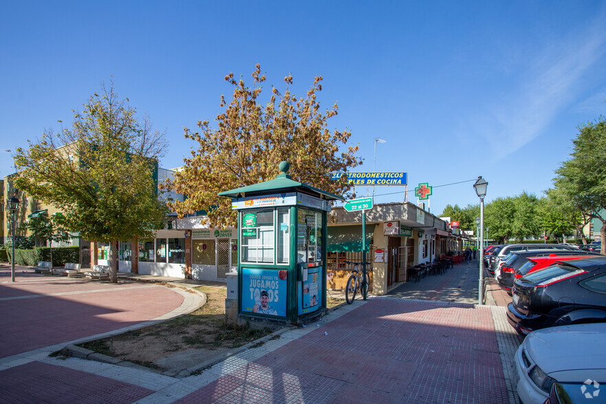 Calle Francisco de Goya, 8, Mejorada del Campo, Madrid en venta - Foto del edificio - Imagen 2 de 3