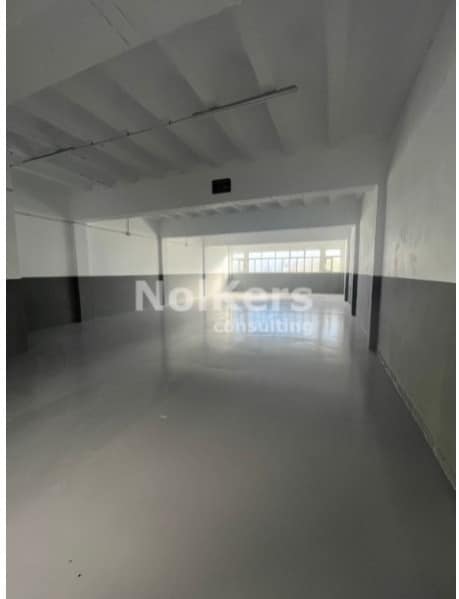 Nave en L'Hospitalet de Llobregat, Barcelona en alquiler Foto del interior- Imagen 1 de 9