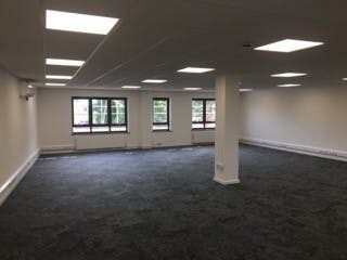 27 Broad St, Wokingham en alquiler - Foto del interior - Imagen 1 de 9