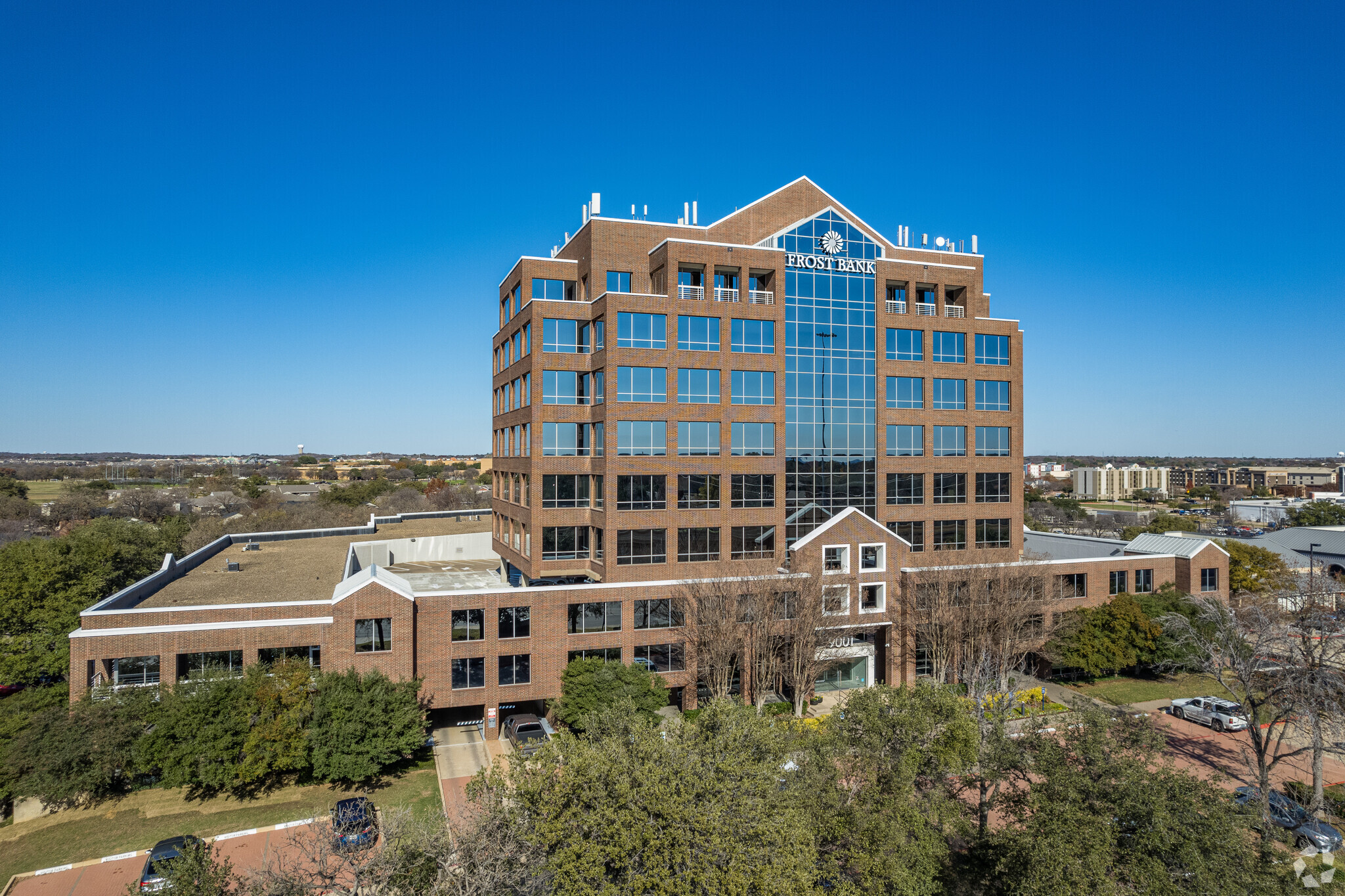 9001-9003 Airport Fwy, North Richland Hills, TX en alquiler Foto del edificio- Imagen 1 de 14