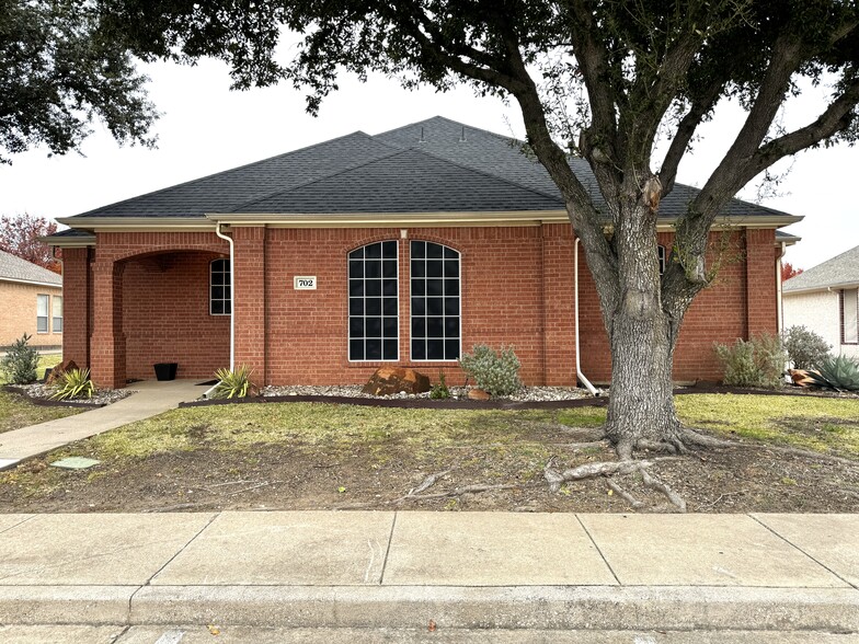 702 Hunters Row Ct, Mansfield, TX en alquiler - Foto del edificio - Imagen 1 de 23