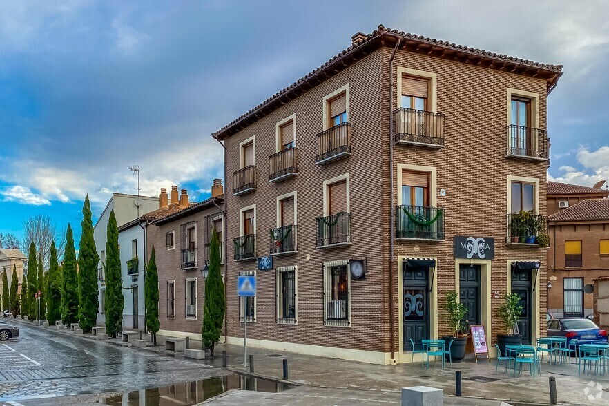 Edificio residencial en Alcalá de Henares, Madrid en venta - Foto principal - Imagen 1 de 3