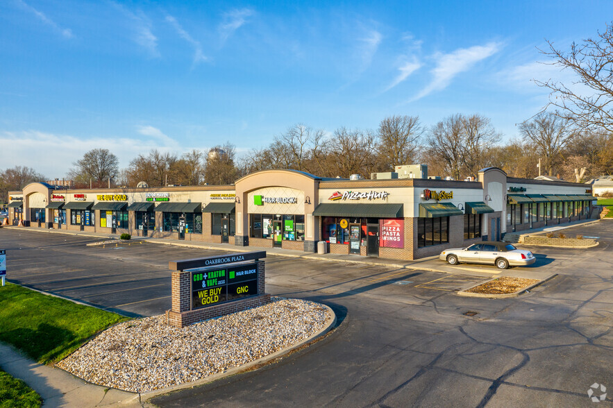 7620 Metcalf Ave, Overland Park, KS en alquiler - Foto del edificio - Imagen 1 de 2