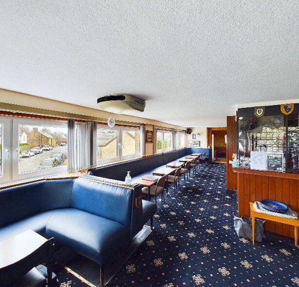 60-62 Kirkhill Rd, Penicuik en venta - Foto del interior - Imagen 3 de 5