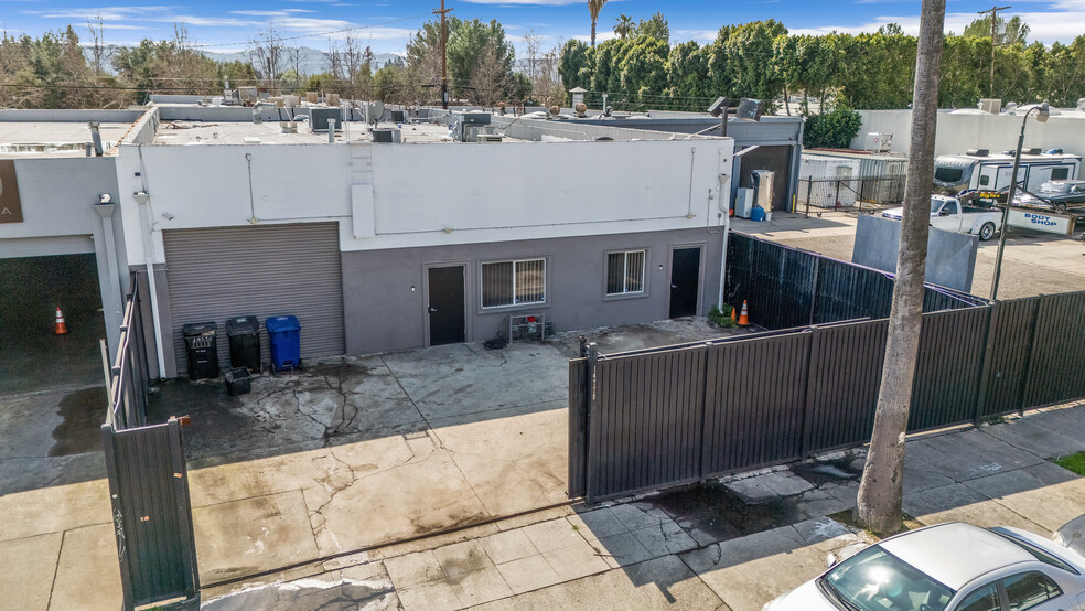 14768 Calvert St, Van Nuys, CA en venta - Foto principal - Imagen 2 de 10