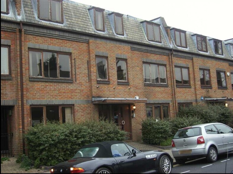 8-16 Ladysmith Rd, Enfield en alquiler - Foto del edificio - Imagen 3 de 3