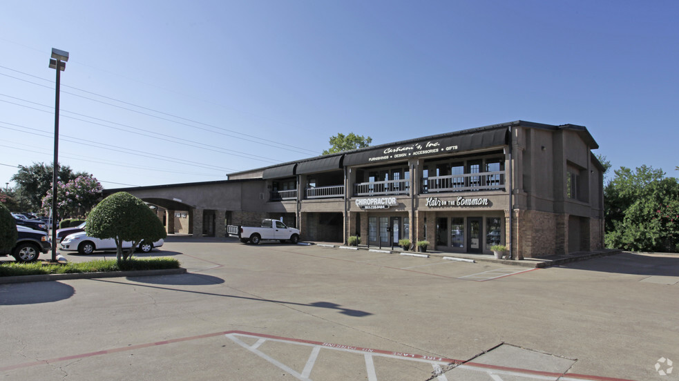 6461 Southwest Blvd, Benbrook, TX en alquiler - Foto del edificio - Imagen 1 de 7