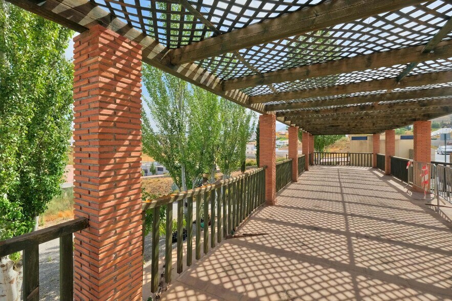 Calle Veleta, Dílar, Granada en venta - Foto del edificio - Imagen 3 de 29